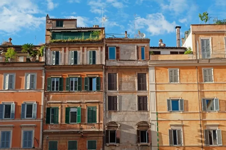 Istat, nel I trim 2025 aumentano del 4,4% i prezzi delle case