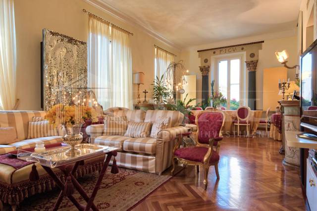 sala