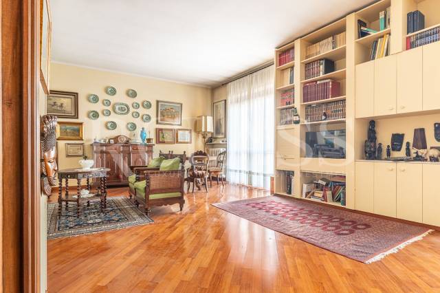 Appartamento | Via Monte Bianco, Monza
